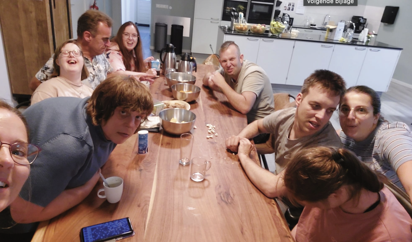 Afbeelding voor nieuwsbericht met titel: De Vlinder bestaat 6 jaar